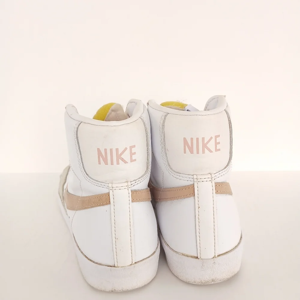 Nike Blazer 77 Summit Pink White Hightop Size 9